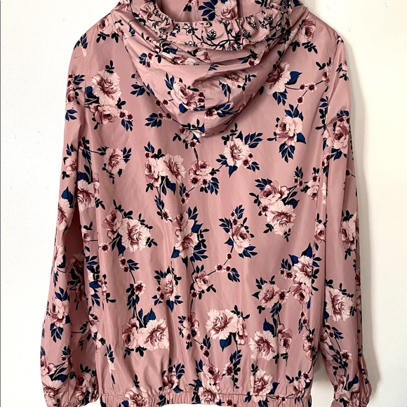 EUC Kate Spade Pink Ruffle Rose Hooded Anorak Sz S - Picture 7 of 8